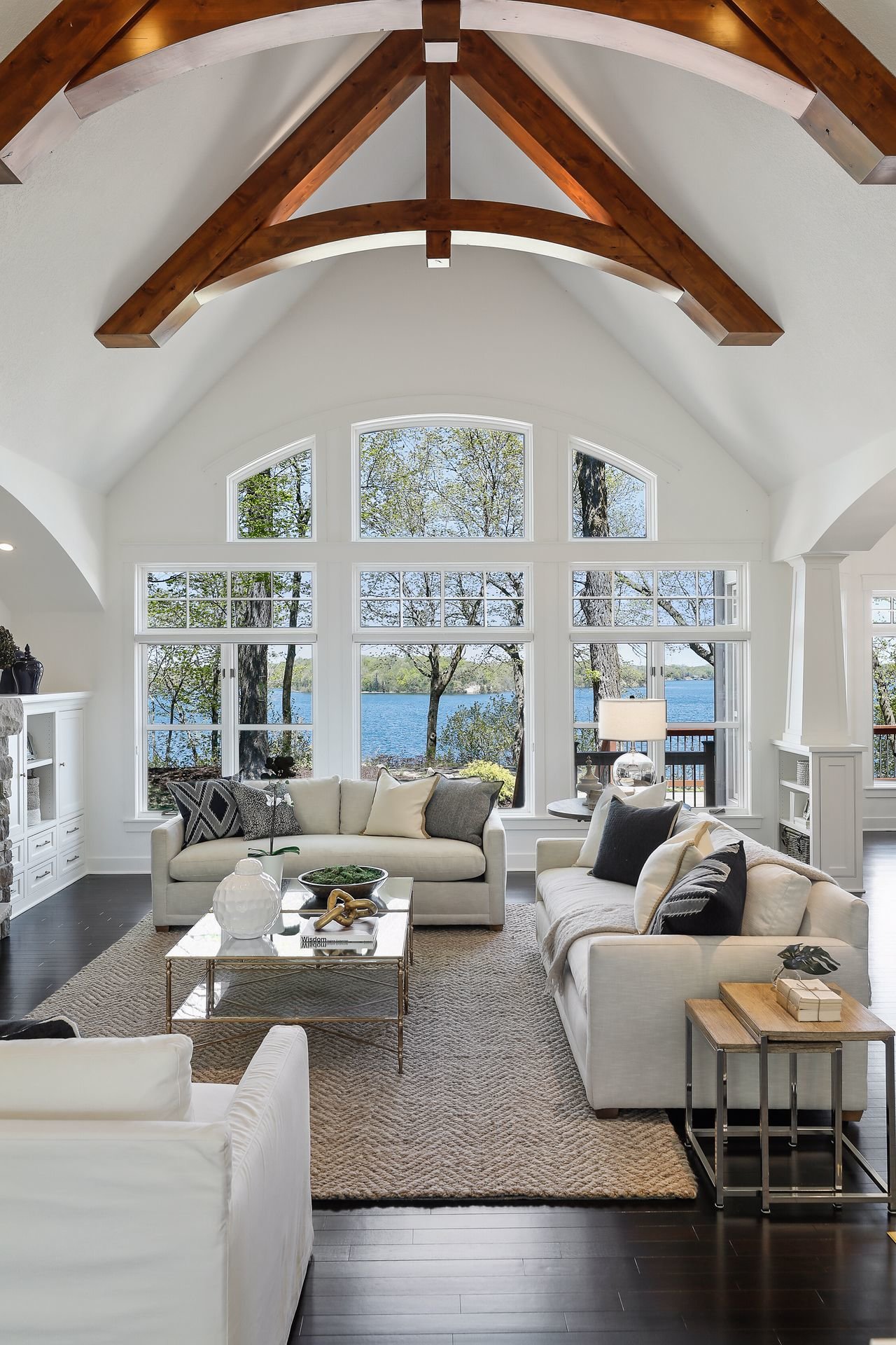 Luxury Lake Minnetonka home